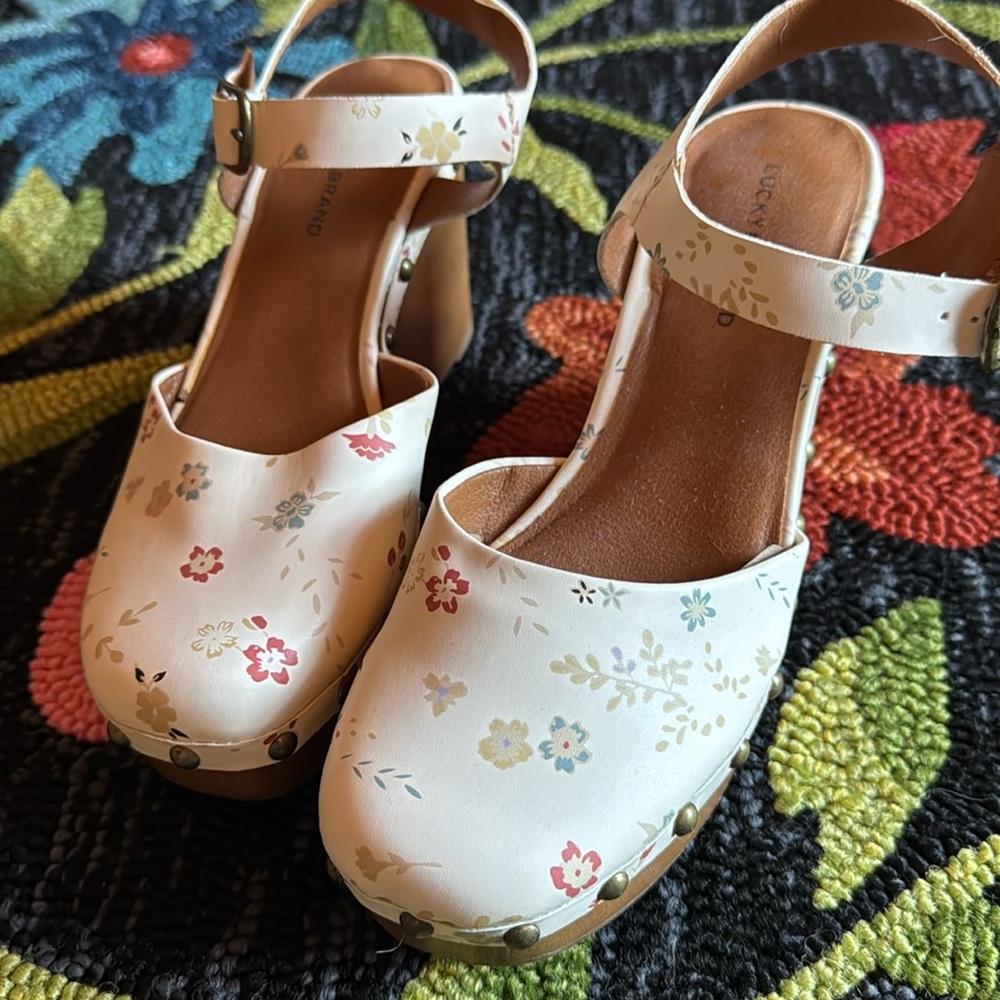 Floral Lucky Brand wedges
